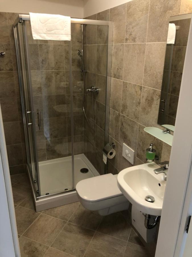 Egrensis Apartments Локет Экстерьер фото