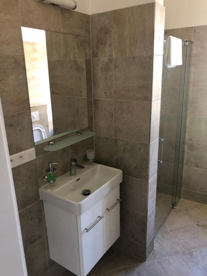 Egrensis Apartments Локет Экстерьер фото