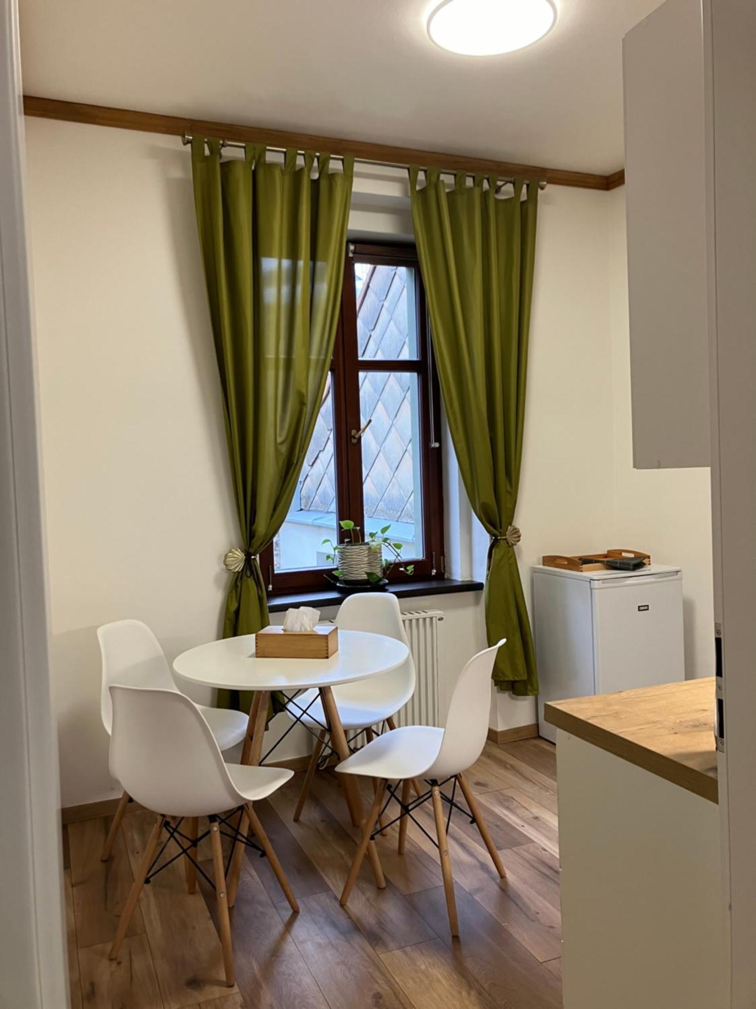 Egrensis Apartments Локет Экстерьер фото